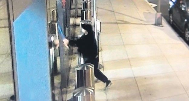 New Yort'taki Türkevi'ne saldırı olayında yeni gelişme! Zanlı hakkında 'denetimli serbestlik' kararı - Resim: 3