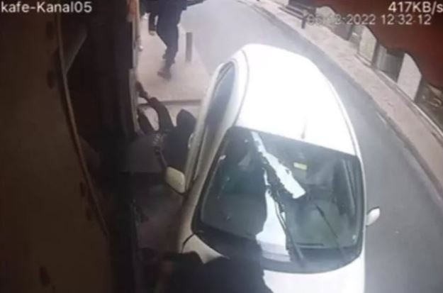 Ünlü oyuncu Ayten Soykök Taksim'de dehşeti yaşatmıştı! Gözaltına alındı - Resim: 10
