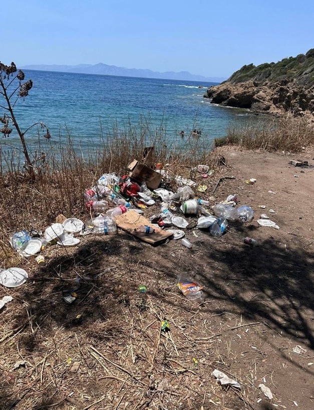 Bodrum'da tatilcilerden geriye çöpleri kaldı - Resim: 13