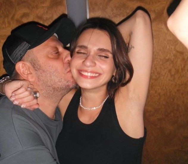 Meriç Aral anneliğe geri sayım yapıyor, Serkan Keskin işlere ara verdi - Resim: 8