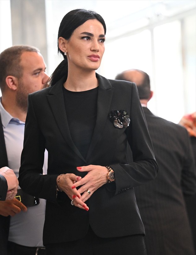 Eski Türkiye güzeli Seda Sarıbaş kaydını yaptırdı - Resim: 6