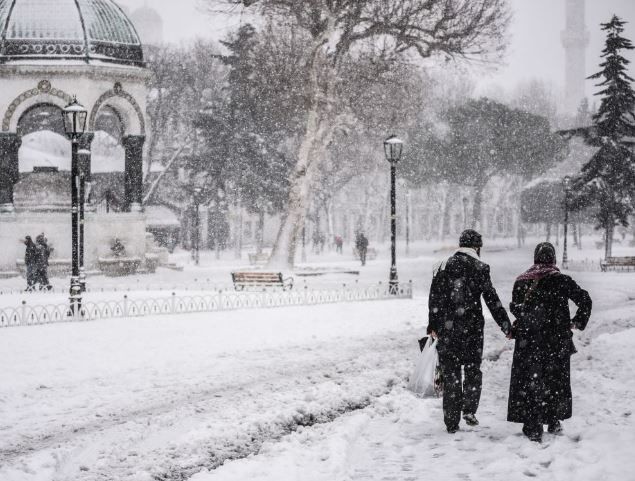 Meteoroloji'den herkesin beklediği uyarı geldi! İstanbul'a kar geliyor! Tarih verildi: Atkıları, bereleri çıkarın! İşte haftalık hava durumu - Resim: 13
