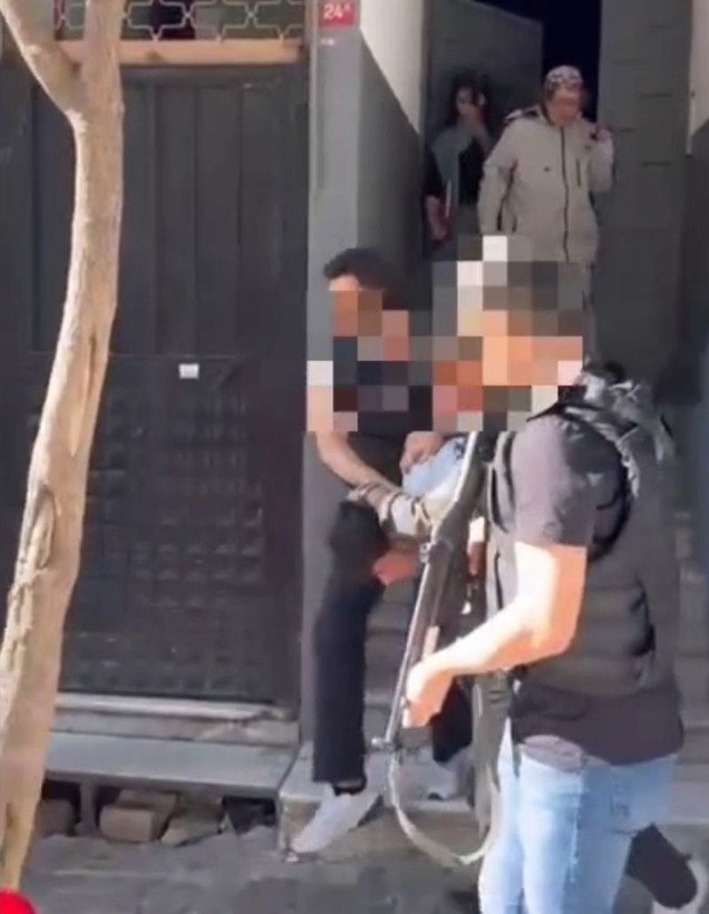 Esenlerde uyuşturucu operasyonu! Anne, işin ticaretini yapan oğluna siper oldu - Resim: 7