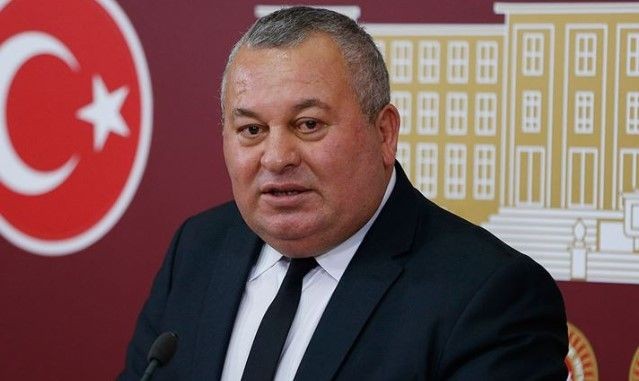 Cemal Enginyurt'tan canlı yayında maaş itirafı! Stüdyoda kahkahalar yükseldi! 'Dalga mı geçiyorsunuz?' - Resim: 2
