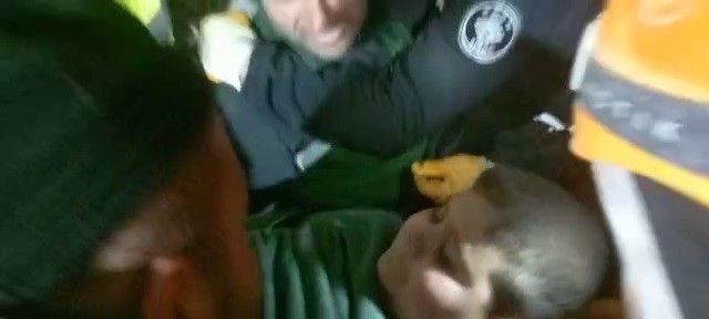 10 ili etkileyen Kahramanmaraş merkezli depremlerin ardından umut yeşerten kurtuluş haberleri geliyor - Resim: 26