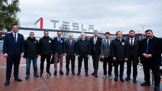 Sanayi ve Teknoloji Bakanı Mustafa Varank Slikon vadisinden döndü! İlk müjdesi elektrikli otomobil üreticisi Tesla'nın Türkiye pazarına girmek istediği oldu - Resim: 1