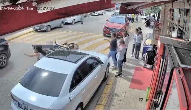 Cipin altında kalan 13 yaşındaki bisikletli kurtarılamadı; o anlar kamerada - Resim: 8
