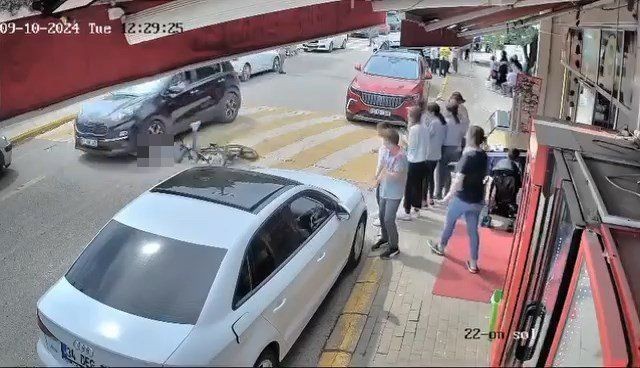 Cipin altında kalan 13 yaşındaki bisikletli kurtarılamadı; o anlar kamerada - Resim: 5