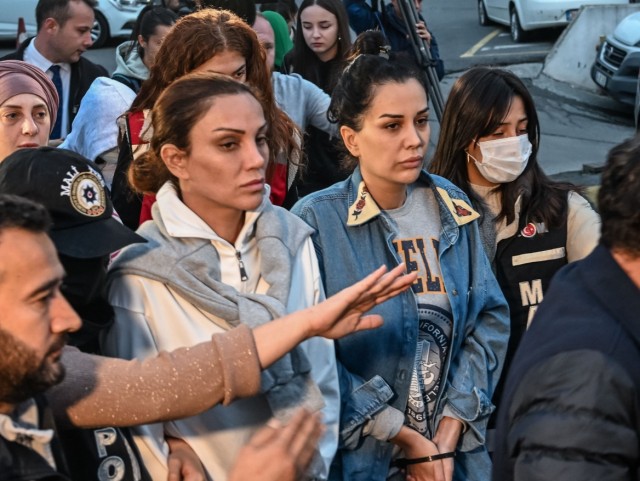 Cezaevinde kalan Dilan Polat ailesine mektup gönderdi! "İyi değilim boğuluyorum" - Resim: 7