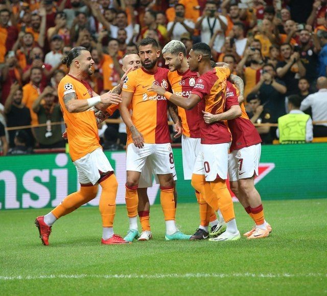 Molde'yi 2-1'le geçen Galatasaray Şampiyonlar Ligi'ne yenilgisiz kaldı! - Resim: 17