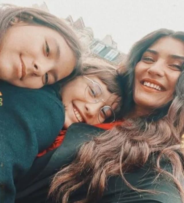Tuba Büyüküstün ikiz kızlarıyla bir süre Paris'te yaşayacağını açıkladı - Resim: 4
