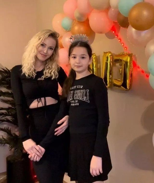 Fahriye Evcen ile Burak Özçivit'in küçük oğlu Kerem ilk kez görüntülendi! Karan Özçivit'in kardeşi bakın kime benziyor? - Resim: 101