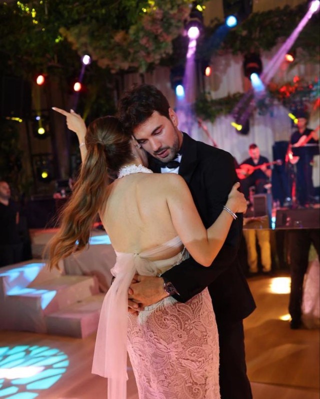 Müjdeli haber geldi! Eda Ece anne oluyor! Bebeği kaç aylık? İşte detaylar... - Resim: 4