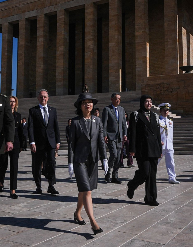 Japonya Altes Prensesi Akiko Mikasa'nin Anıtkabir ziyaretinde dikkat çeken detay - Resim: 34