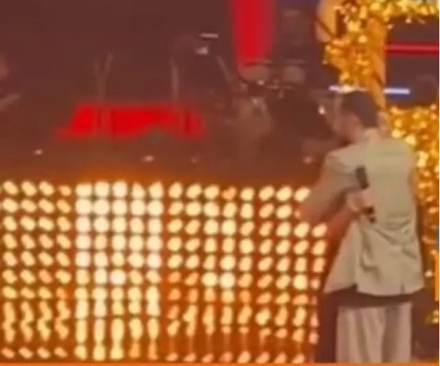 O Ses Türkiye'de aşk rüzgarı var! Murat Boz ile Ayça Ayşin Turan'ın o diyaloğu gözlerden kaçmadı - Resim: 2