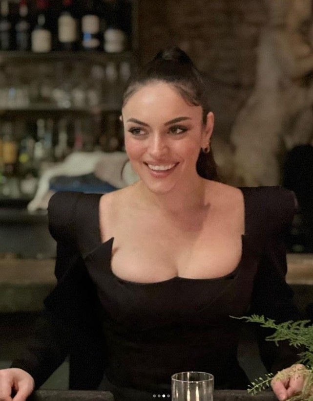 Ezgi Mola bugün muradına erdi! Ezgi Mola ve 4 yıllık aşkı Mustafa Sakallı sessiz sedasız evlendi - Resim: 6