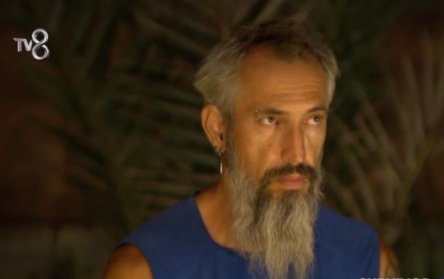 Survivor'da tansiyon yükseldi! Acun Ilıcalı çılgına döndü, yarışmacıyı kovmaktan beter etti: Hayretler içerisindeyim, vedalaşmadan ayrılabilirsin - Resim: 5