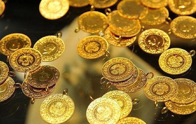 Bavul dolusu dolarlar, altın kemerler... Depremin ardından kaydedilen görüntüler yılların alışkanlığını değiştirecek mi? - Resim: 7