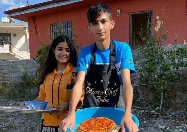 Taha Duymaz'ın ölüm haberi kahretmişti! Arkadaşı Ragıp Narin Taha'nın ölmeden bir gün önce söylediklerini anlattı... Ablasının son paylaşımı boğazları düğümledi - Resim: 7