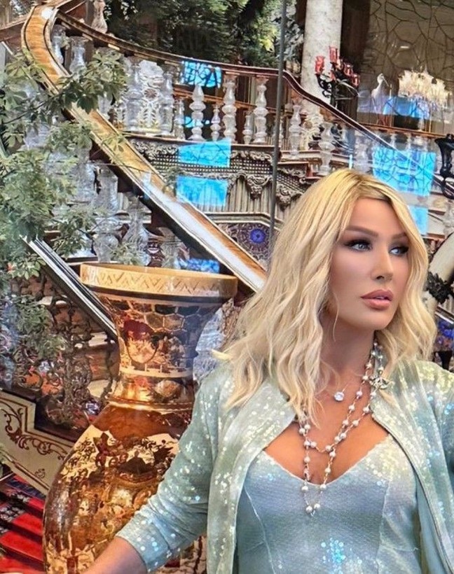 'Ben çorap kadınıyım' sözleriyle damga vuran Seda Sayan son dönemin popüler sünnet derisi operasyonunu yaptırdı! - Resim: 8
