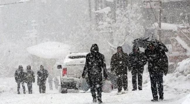 Meteoroloji'den herkesin beklediği uyarı geldi! İstanbul'a kar geliyor! Tarih verildi: Atkıları, bereleri çıkarın! İşte haftalık hava durumu - Resim: 14