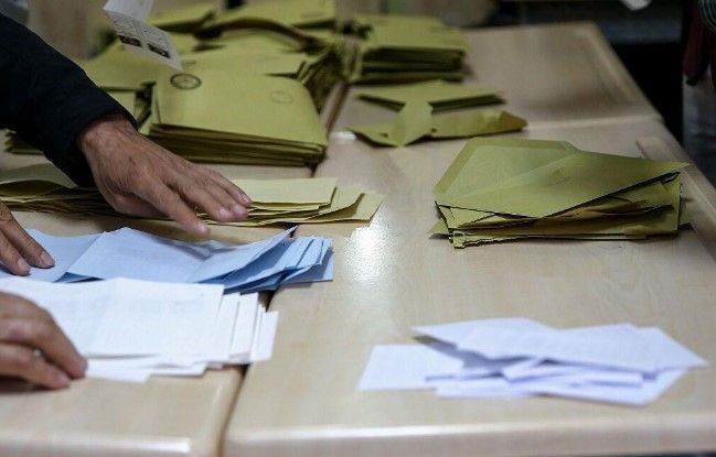 Türkiye saatler sonra sandığa gidiyor! Vatandaşların bilmesi gereken seçim yasakları - Resim: 14
