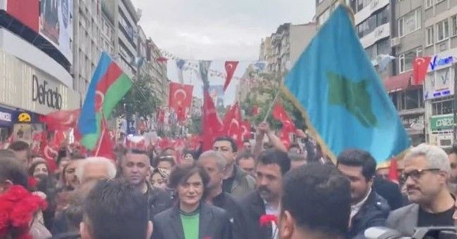 Köprüyü geçene kadar milliyetçi CHP! Göktürk bayrağıyla yürüyen Canan Kaftancıoğlu Mevzular Açık Mikrofon'da PKK elebaşı Sakine Cansız'ı savundu - Resim: 10