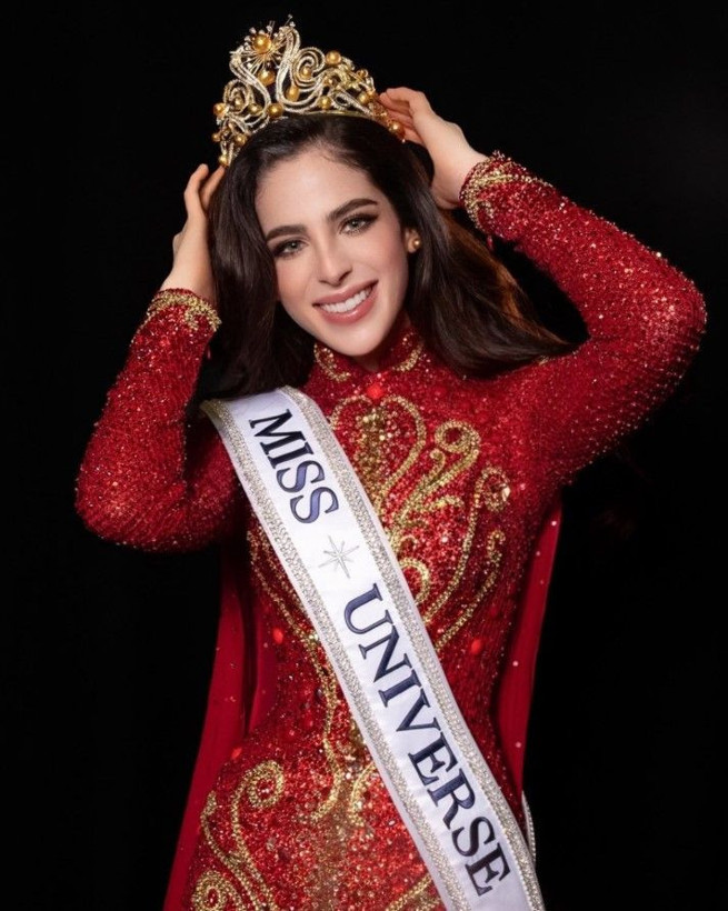 Miss Universe Türkiye temsilcisi Ceren Arslan’dan çok konuşulacak açıklama: Biz satın alınan oylarla savaştık - Resim: 13