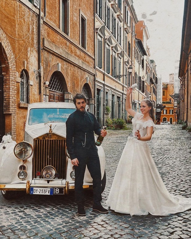 İpek Filiz Yazıcı ve Ufuk Beydemir Roma'da nikah İstanbul'da düğün yaptı - Resim: 1
