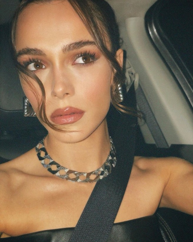 Afra Saraçoğlu ve Mert Yazıcıoğlu ayrıldı! Afra 'ihanet yok ama ayrıldık' dedi - Resim: 3