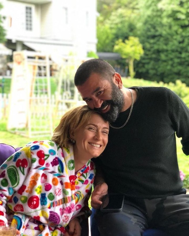 Ceyda Düvenci ile boşanacakları iddia edilen Bülent Şakrak'tan ayrılık iddialarına ilk yanıt - Resim: 3