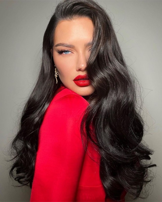 Aldığı kilolarla gündemdeydi! Adriana Lima son pozuyla göz kamaştırdı, bakın kaç kilo verdi - Resim: 8
