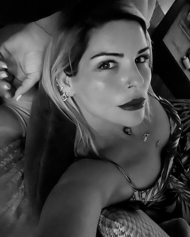 Pelin Öztekin yaz sezonunu açtı! Verdiği kiloların ardından bikinili pozlarını paylaştı - Resim: 4