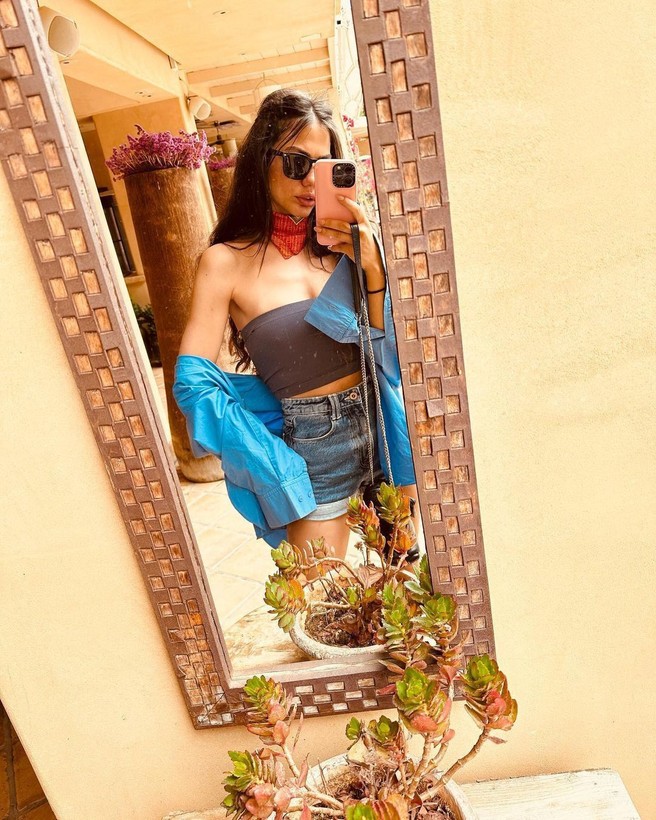 Demet Özdemir boşanma sonrası soluğu tatilde aldı! Sualtı pozlarıyla nefesleri kesti - Resim: 5