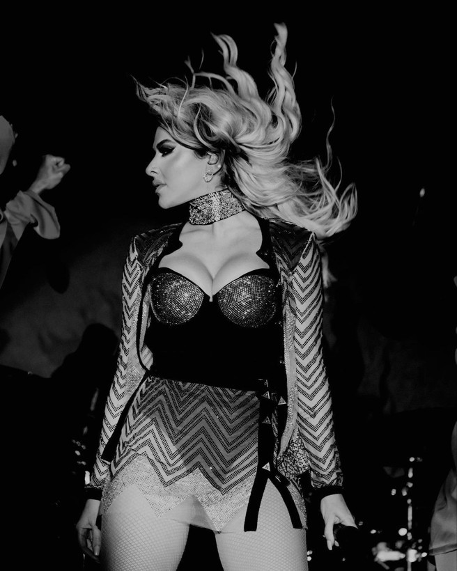 Hadise'nin son paylaşımı milyonlar izlendi! İç çamaşırsız dansı dikkat çekti - Resim: 4