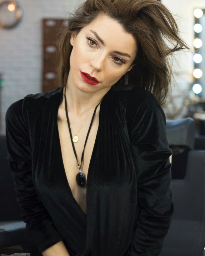Merve Boluğur'un aldığı kilolar dikkat çekti! Esra Dermancıoğlu'na benzetildi - Resim: 2