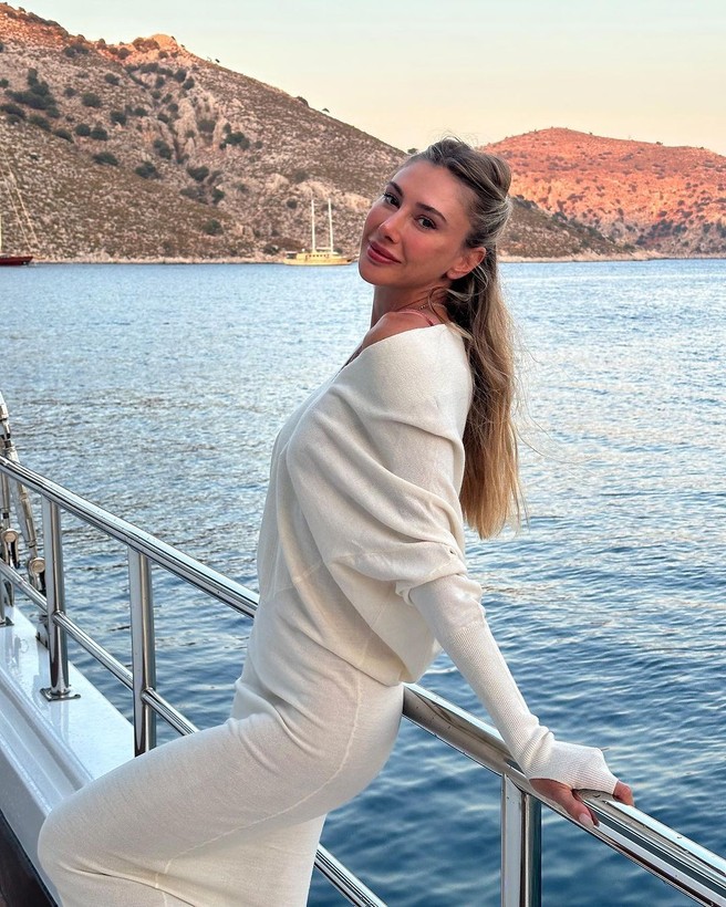 Şeyma Subaşı 'yardıma ihtiyacım var' diyerek duyurdu! Eleman arıyor - Resim: 9
