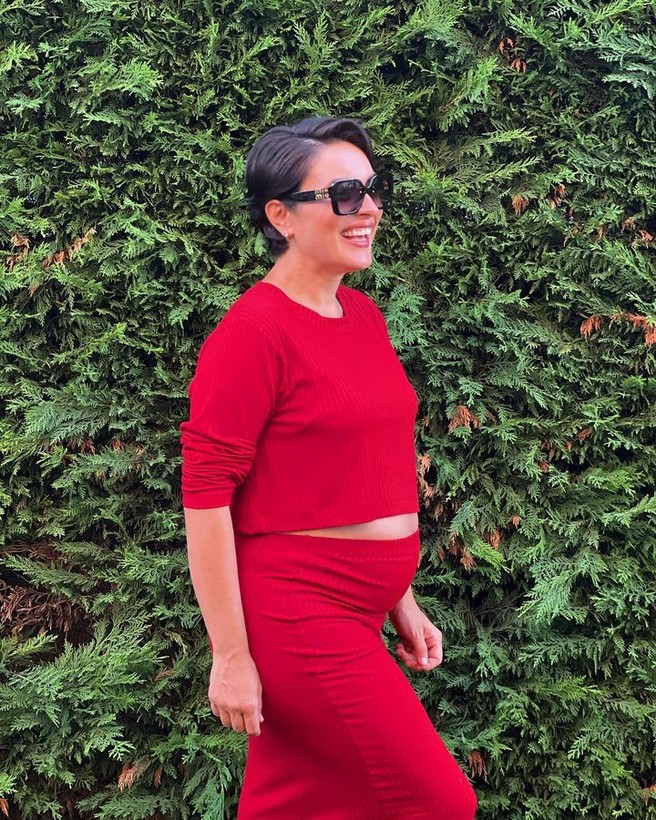 Anne olmaya gün sayan Ezgi Mola'dan karnı burnunda pozlar - Resim: 13