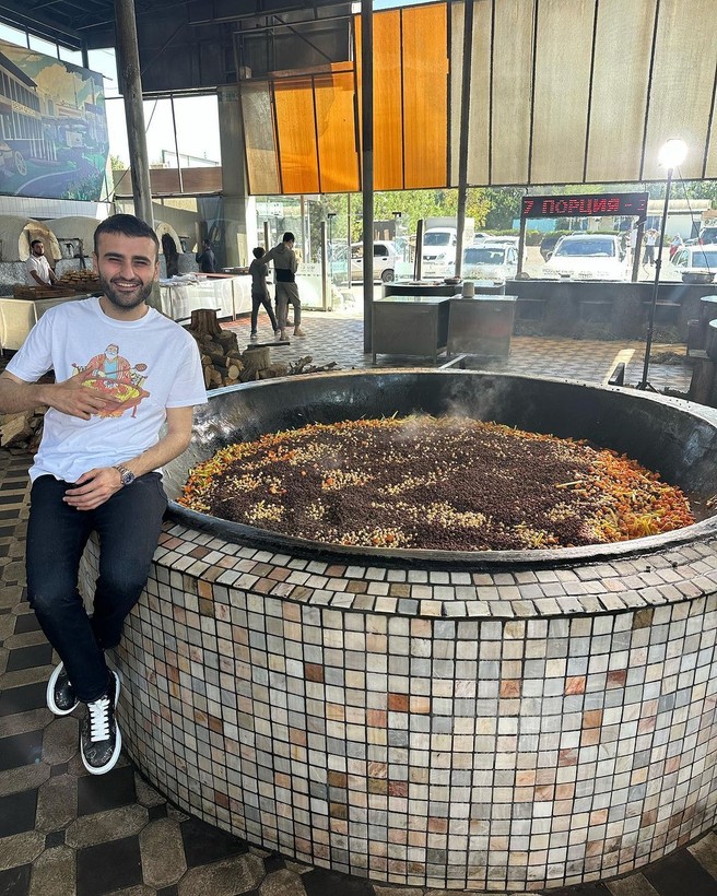 CZN Burak hastaneye kaldırıldı - Resim: 6