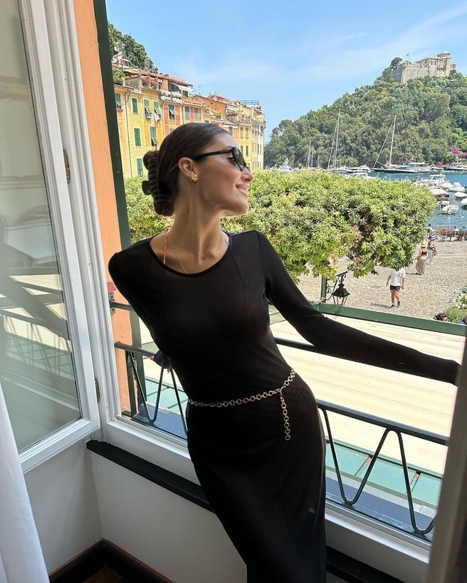 Hakan Sabancı ile aşk yaşayan Hande Erçel'in paylaşımları artık ücretli... Abone olmak isteyenler bakın ne kadar ödeyecek? - Resim: 5