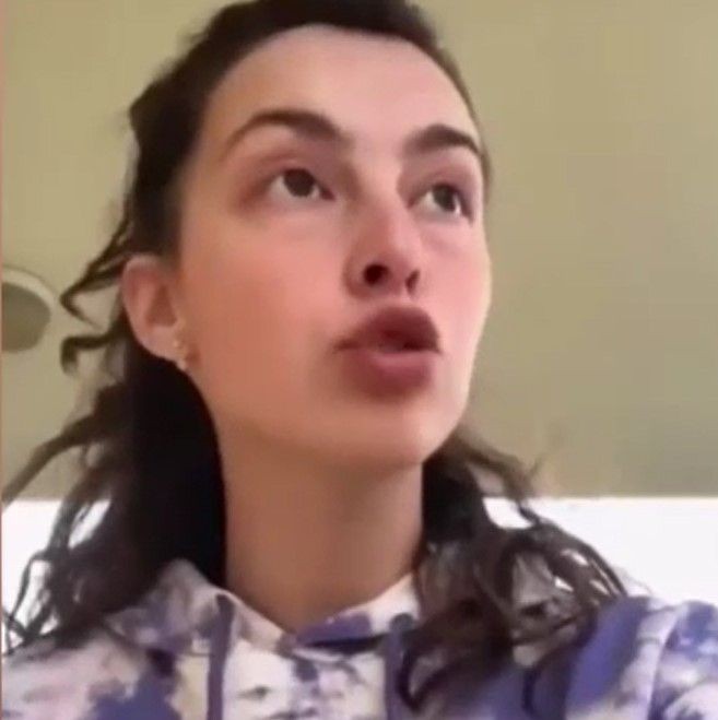 Rus kadının Türkiye'deki duruma isyanı viral oldu! Türk insanlarıyla ilgili tespitlerini anlattı: "Bir kişi 'bakarız, sıkıntı yok' diyorsa..." - Resim: 10