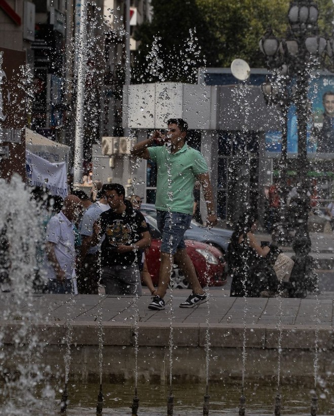 Şiddetli rüzgara dikkat! Bazı bölgelerde sıcaklıklar 40 dereceye ulaşacak | 23 Ağustos hava durumu - Resim: 6