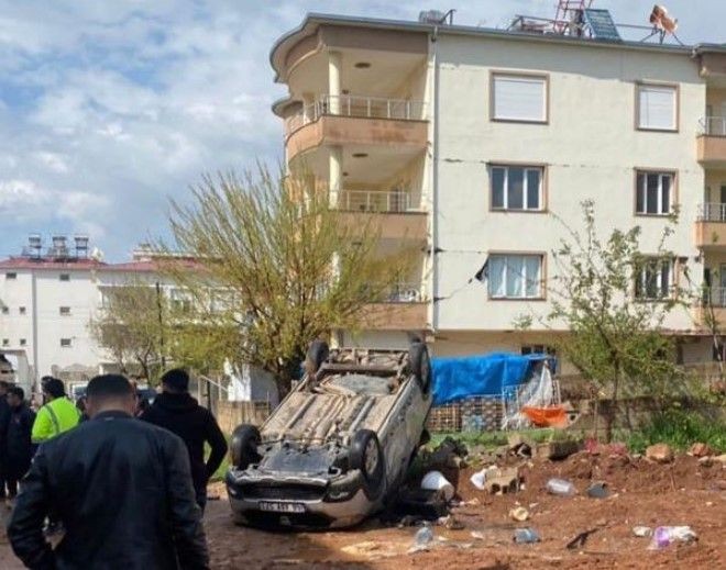 Kahramanmaraş'ta fırtına depremzedelerin çadırlarını uçurdu! Yaralılar var - Resim: 4