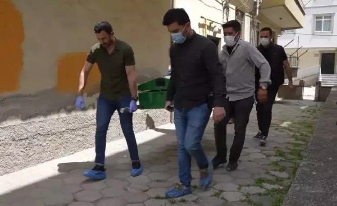 Kırıkkale'de 11 yıllık vahşet ortaya çıktı! Kiracıdan haber alamayınca çilingirle evine girdi, derin dondurucudan ceset çıktı - Resim: 7