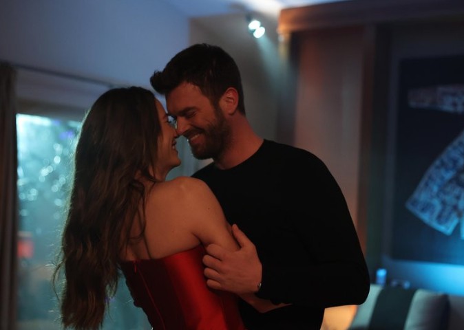 Show TV ekranlarının sevilen dizisi 'Aile'de öyle bir hata yapıldı ki! O anlar izleyicinin dikkatinden kaçmadı - Resim: 3