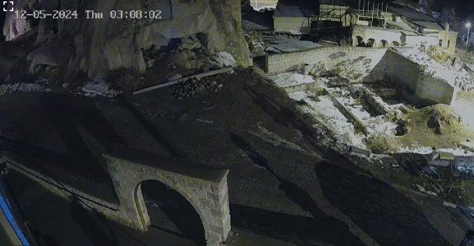 Kapadokya'da peribacası yıkıldı! O anlar kamerada - Resim: 10