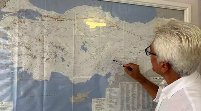 Prof. Dr. Süleyman Pampal'dan çarpıcı açıklama! Depremin geldiğini önceden gösteren bir ipucu var mı? - Resim: 8