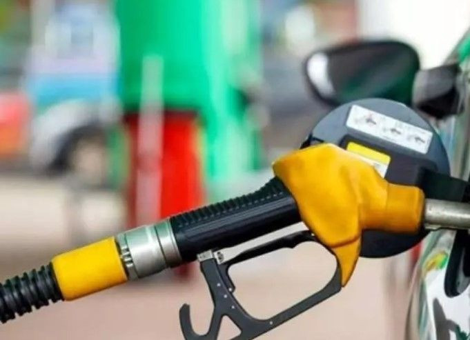 Benzine zam! 1 TL 12 kuruşluk zam gece yarısı itibariyle pompaya yansıyacak - Resim: 4