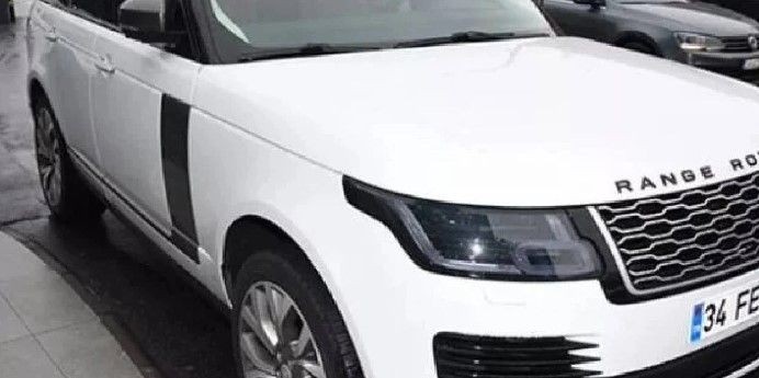 Burak Özçivit Fahriye Evcen'i hediyeye boğmaya devam ediyor! 2. bebek hediyesi tam 10 milyon! Bakın Karan'ın kardeşi minik Kerem kime benziyor - Resim: 26
