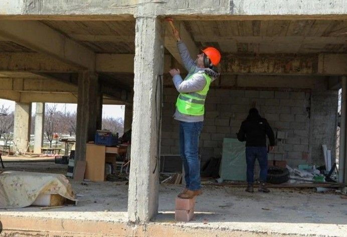 Deprem bölgesinde inşası süren binalarla ilgili flaş karar! Neredeyse tamamı yıkılacak - Resim: 2